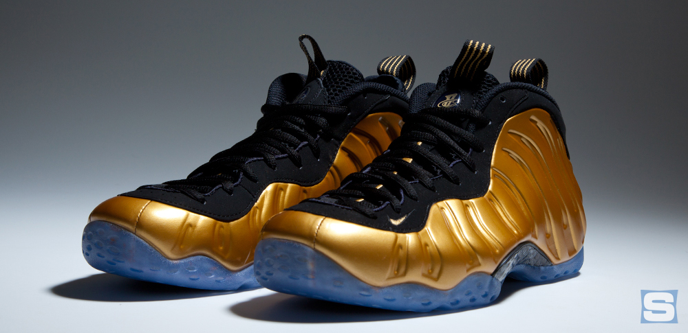 black and gold foams