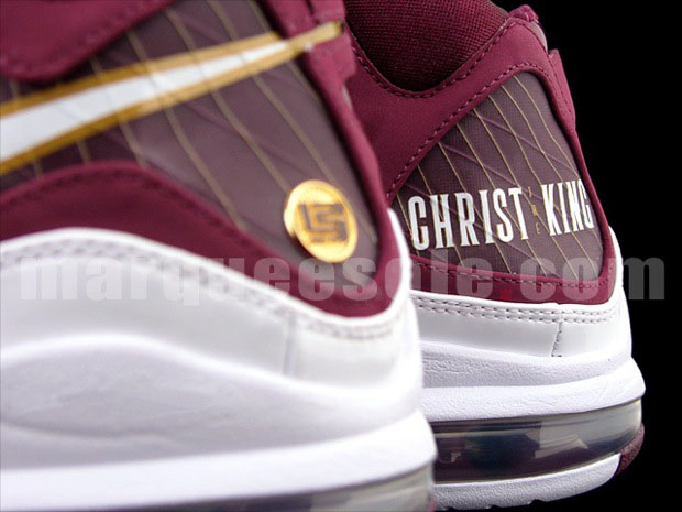 lebron 7 burgundy
