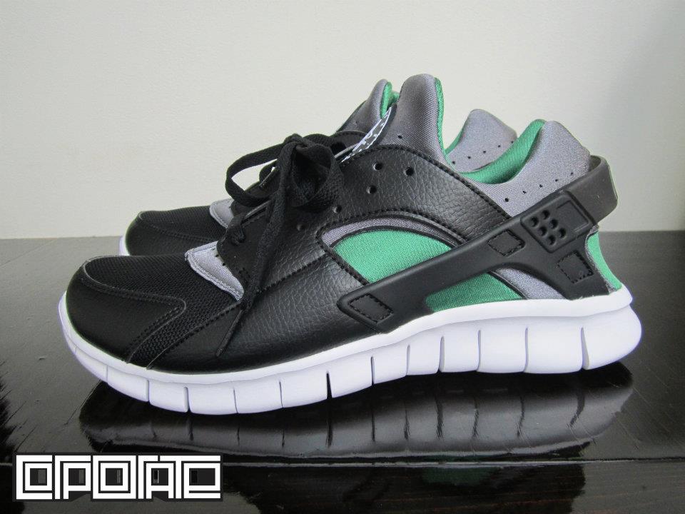 Nike Huarache Free Run - Black/Cool Grey-Dark Pine