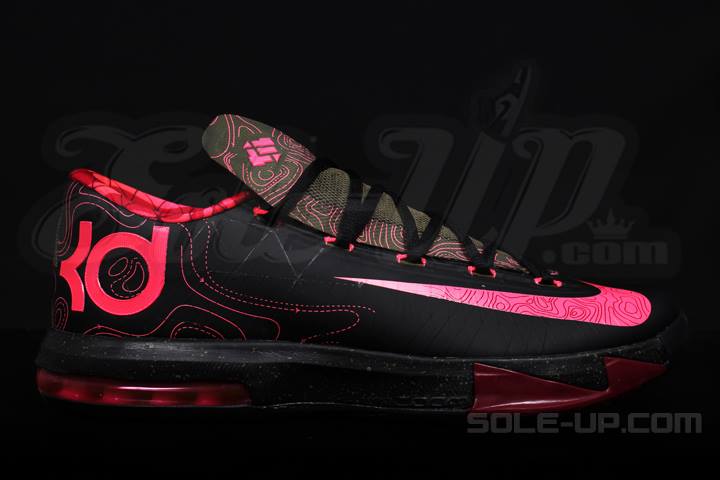 kd 6 pink and black