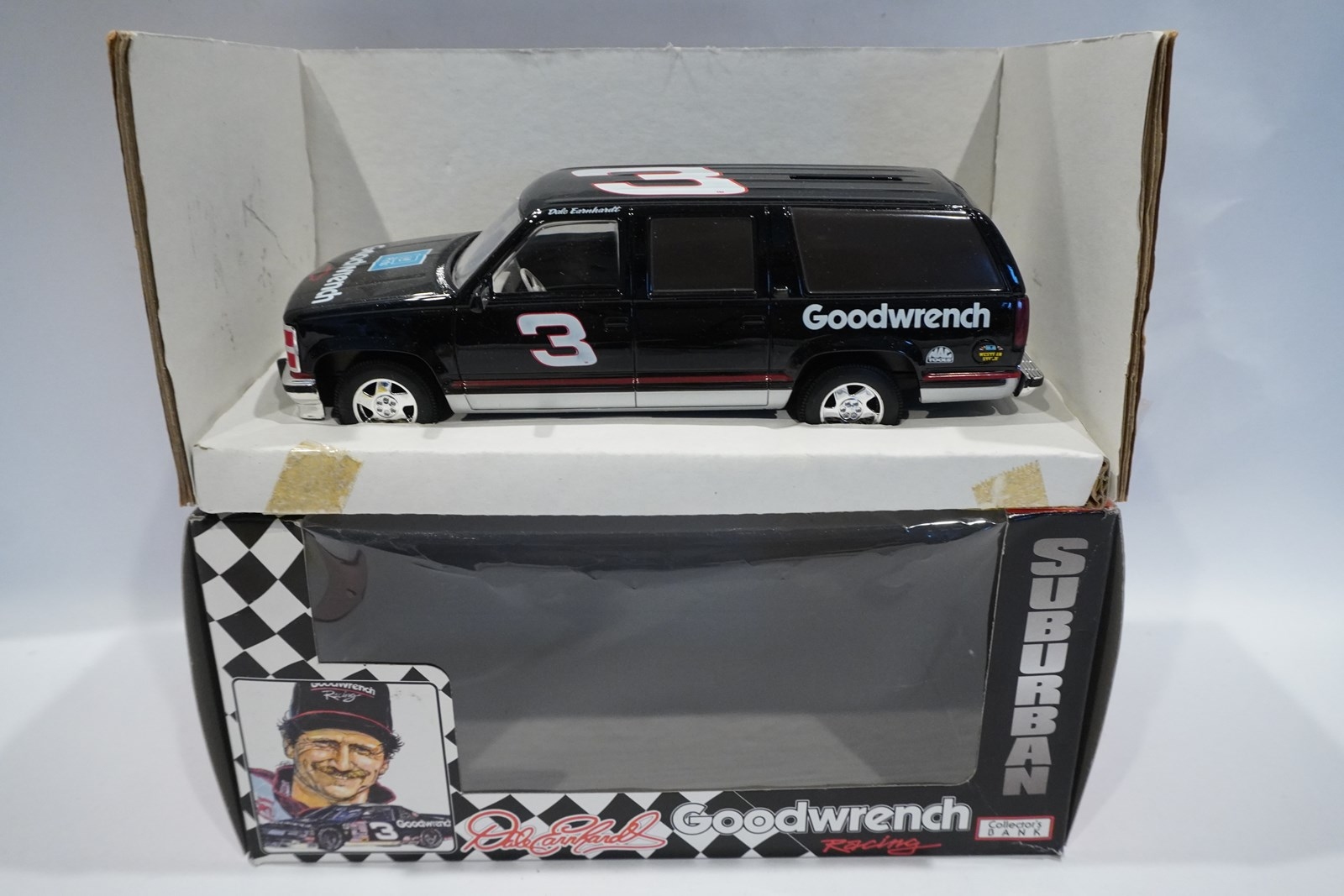 Dale Earnhardt Sr #3 GM Goodwrench 1:24 Brookfield Chevrolet