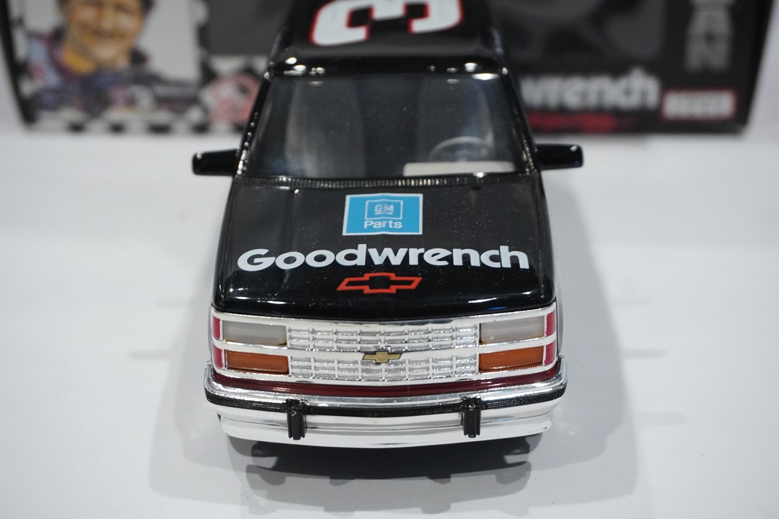 Dale Earnhardt Sr #3 GM Goodwrench 1:24 Brookfield Chevrolet