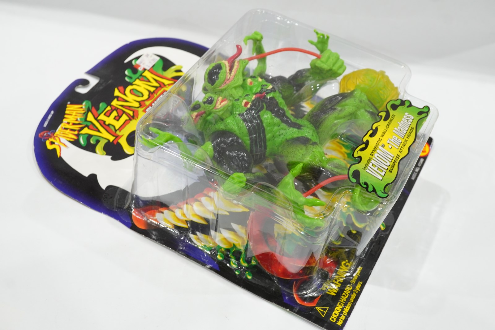 ToyBiz Spider-Man Planet of The Symbiotes Venom MOC Sealed 1996