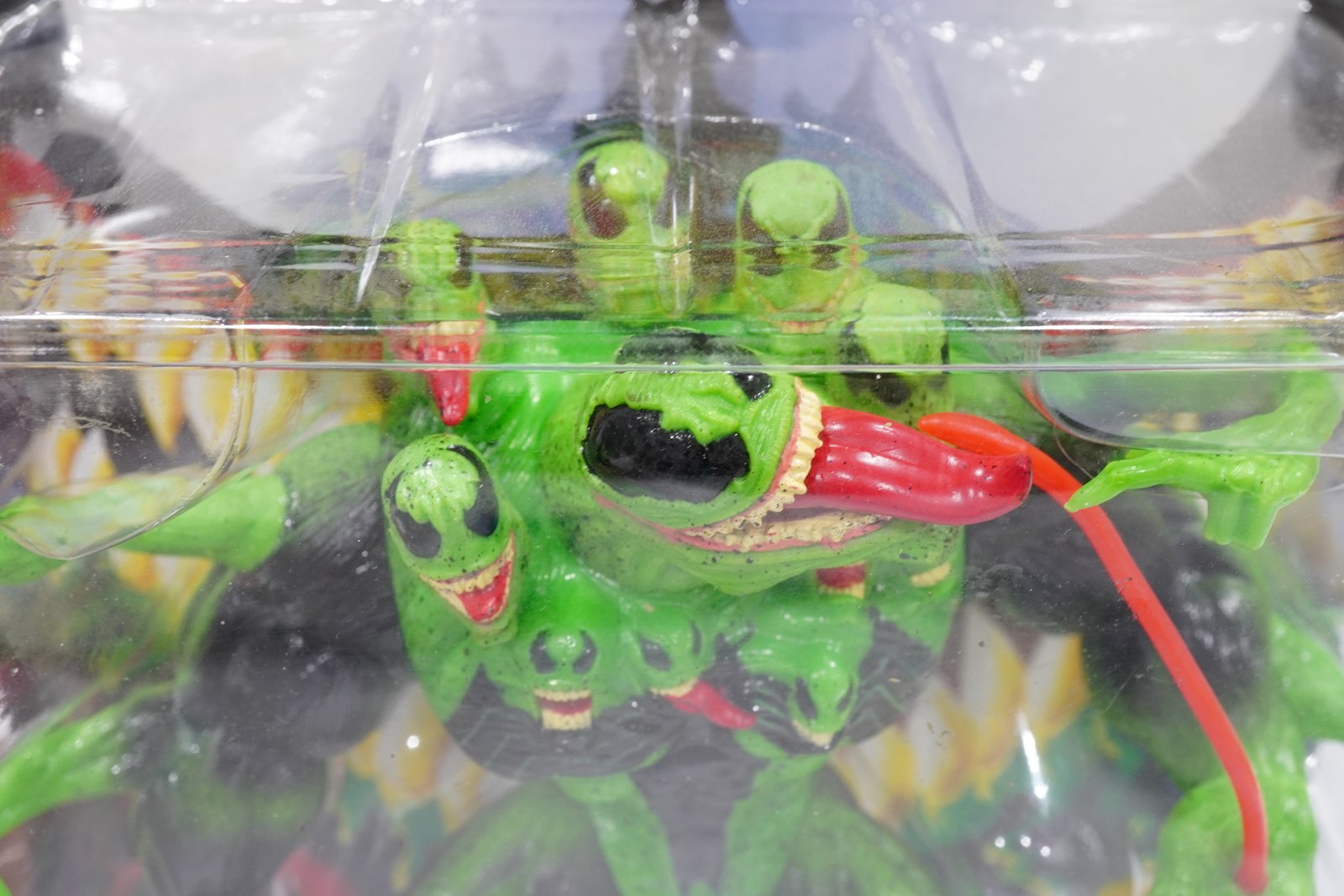 ToyBiz Spider-Man Planet of The Symbiotes Venom MOC Sealed 1996